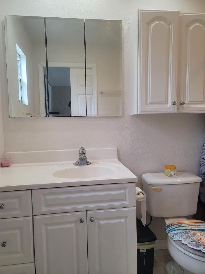 Entire Guesthouse 5 Mins To Siesta Key & Downtown Sarasota Luaran gambar